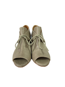 P.Monjo taupe leather peep toe shoes size 36